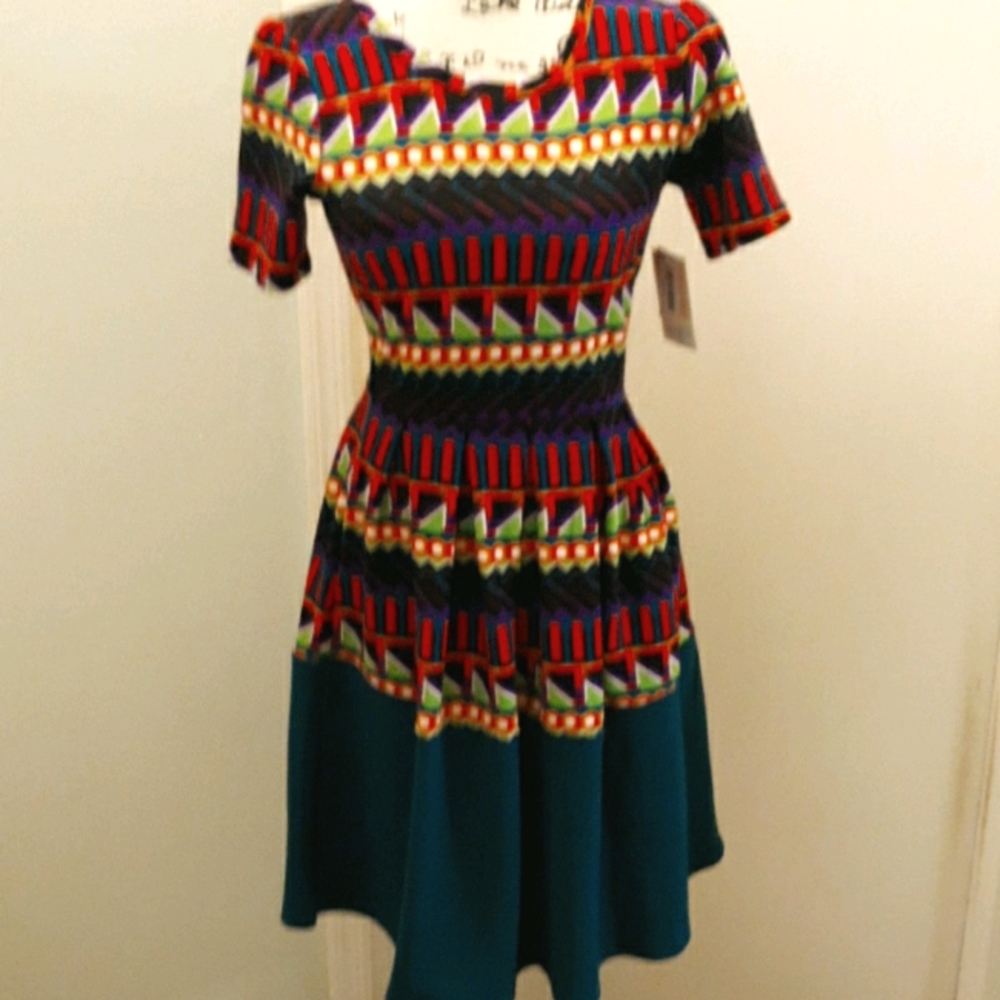 NWT LulaRoe Amelia dress xs
